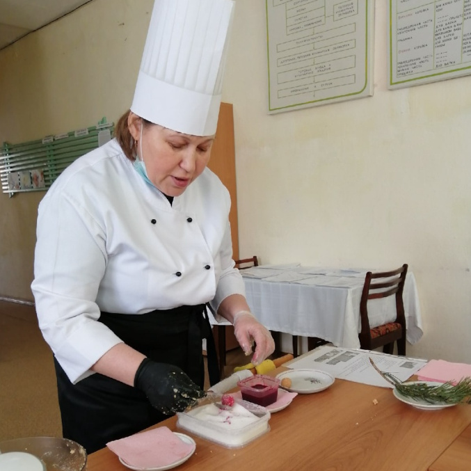 «Вишенки в снегу»